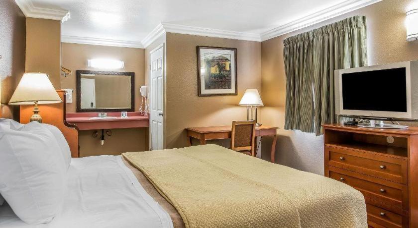 Rodeway Inn Ventura Zewnętrze zdjęcie