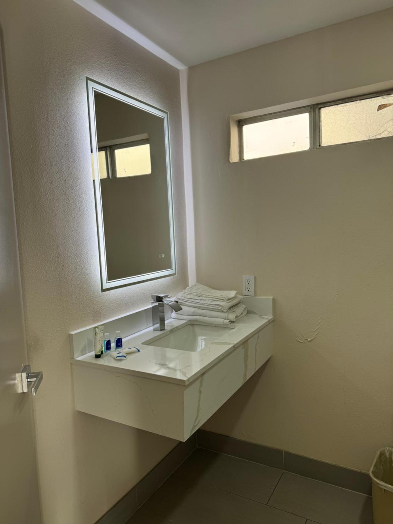 Rodeway Inn Ventura Zewnętrze zdjęcie